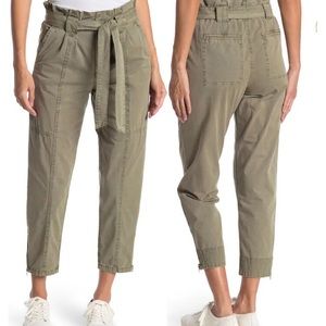 Twill Paperbag Pants
BLANKNYC